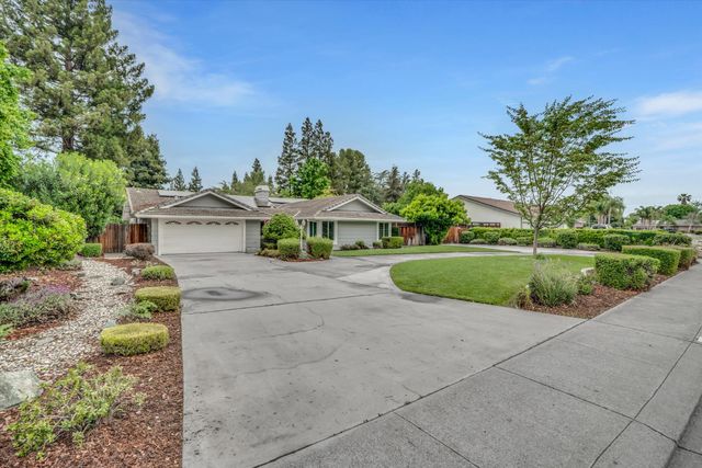 455 Loma Verde Dr, Tracy, CA 95376