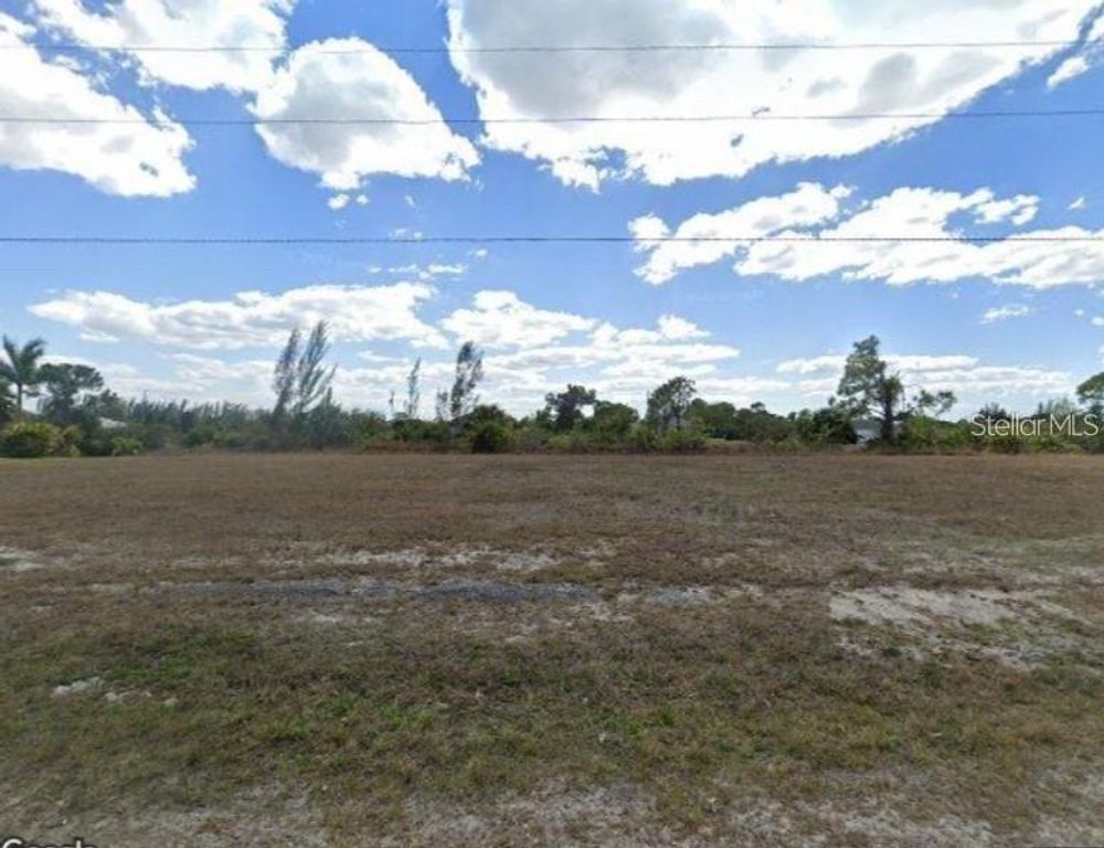 1514 NE 37TH STREET, Cape Coral, FL 33909