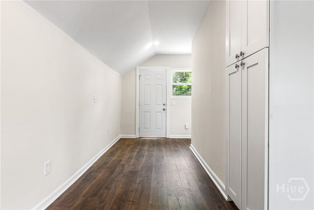 1007 Maupas Avenue, Savannah, GA 31401