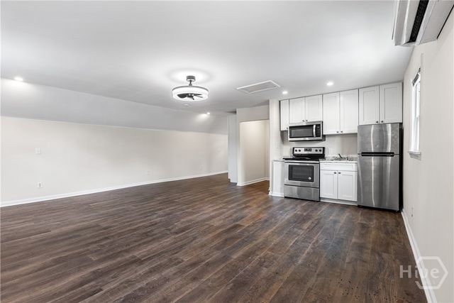 1007 Maupas Avenue, Savannah, GA 31401