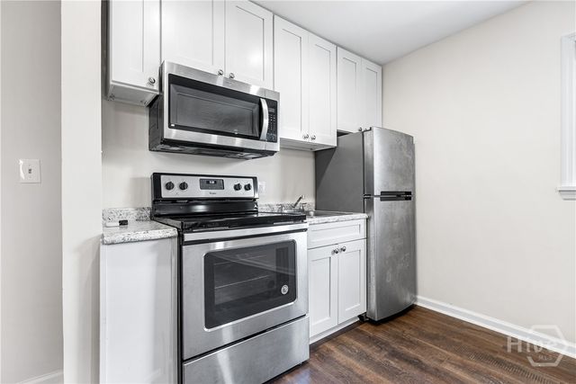 1007 Maupas Avenue, Savannah, GA 31401
