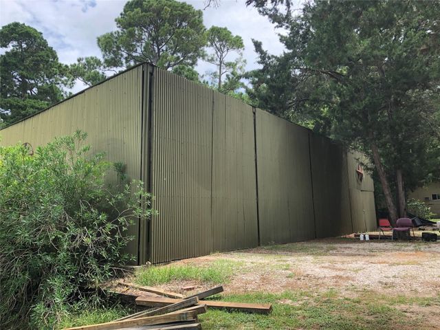 103 Page Lane, Houston, TX 77336