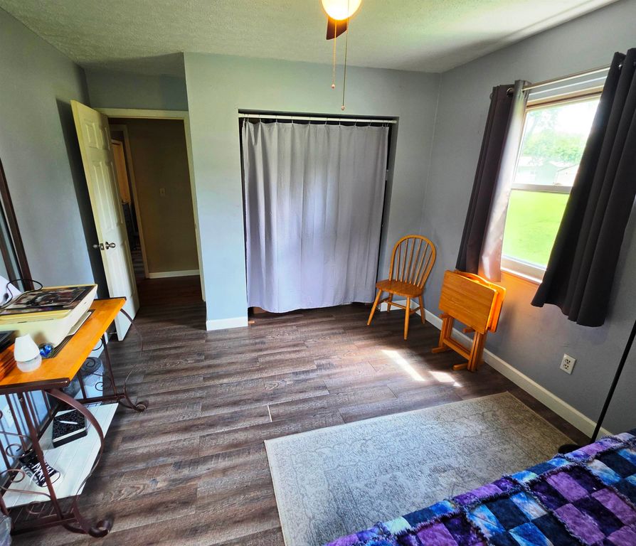Image 23 of property listing at 346 Woodland Drive, Salem, IL 62881