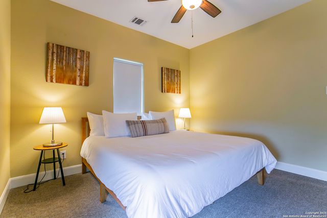 1024 SUMMIT BLF, Canyon Lake, TX 78133
