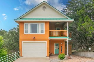 1024 SUMMIT BLF, Canyon Lake, TX 78133