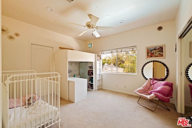 5150 Bellaire Avenue, Valley Village, CA 91607