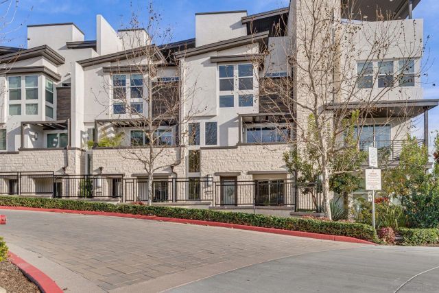 2804 Avella Circle, San Diego, CA 92108