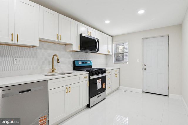 1108 W 3RD ST, Wilmington, DE 19805