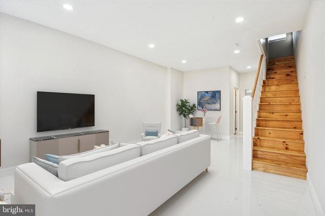 1108 W 3RD ST, Wilmington, DE 19805