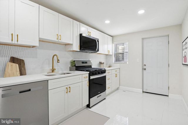 1108 W 3RD ST, Wilmington, DE 19805