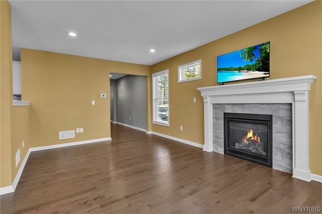 701 Carriage Lane, West Seneca, NY 14224
