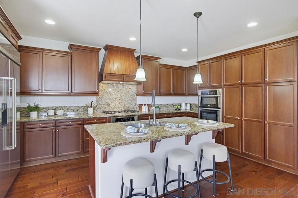 Image 10 of property listing at 15897 PASEO DEL SUR, San Diego, CA 92127