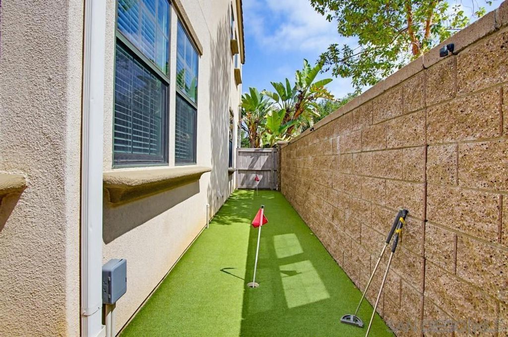 Image 38 of property listing at 15897 PASEO DEL SUR, San Diego, CA 92127