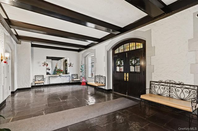 19 william Street 5J, Mount Vernon, NY 10552