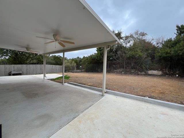 15810 cotton tail, San Antonio, TX 78255