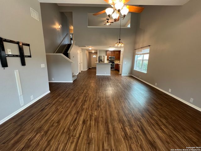 15810 cotton tail, San Antonio, TX 78255