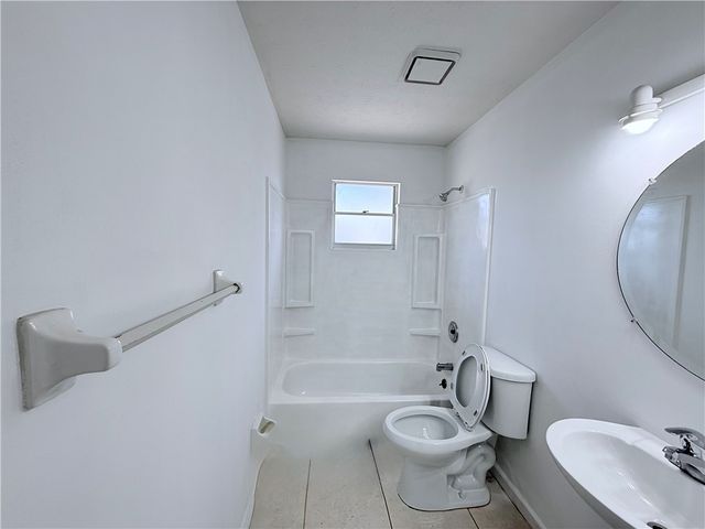 368 14th Place SW, Vero Beach, FL 32962