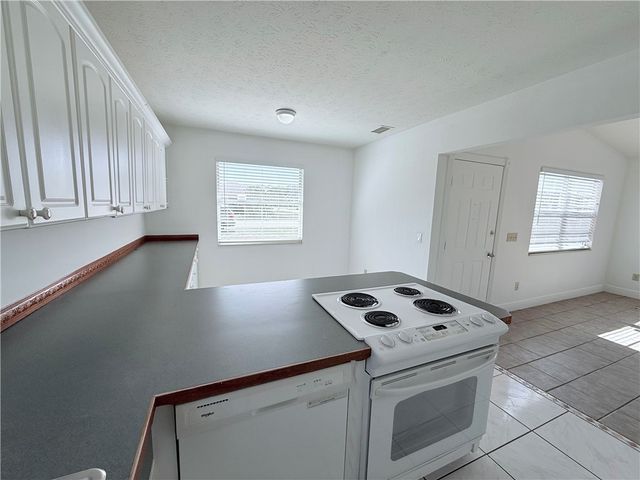 368 14th Place SW, Vero Beach, FL 32962