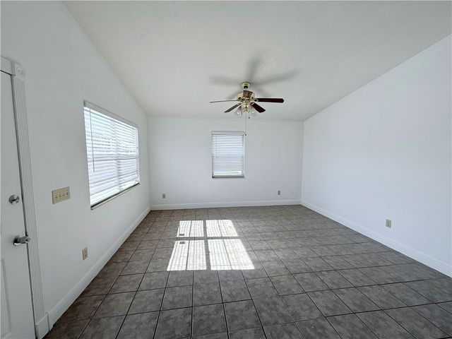 368 14th Place SW, Vero Beach, FL 32962