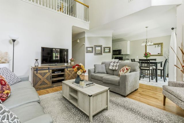 203 Ingleside Way, Greenville, SC 29615