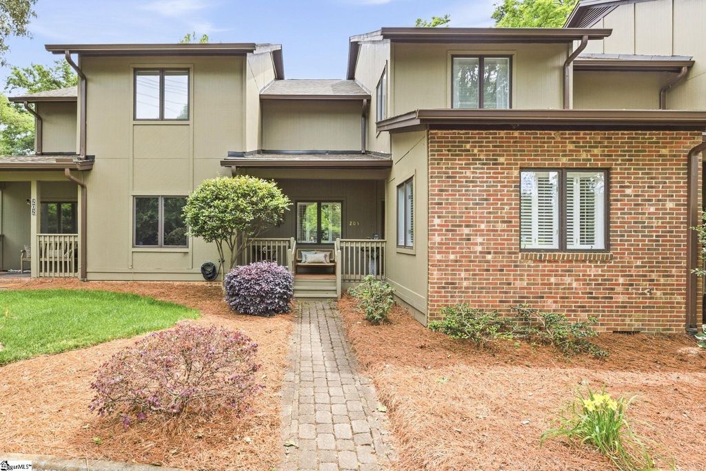 203 Ingleside Way, Greenville, SC 29615