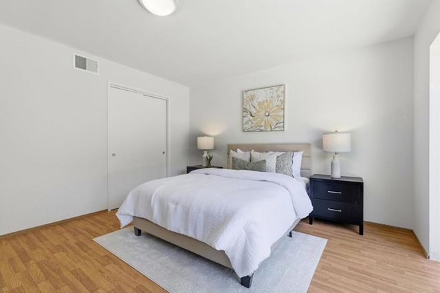 1142 Viscaino Avenue, Sunnyvale, CA 94086