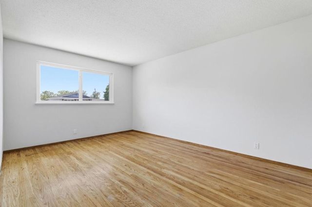 1142 Viscaino Avenue, Sunnyvale, CA 94086