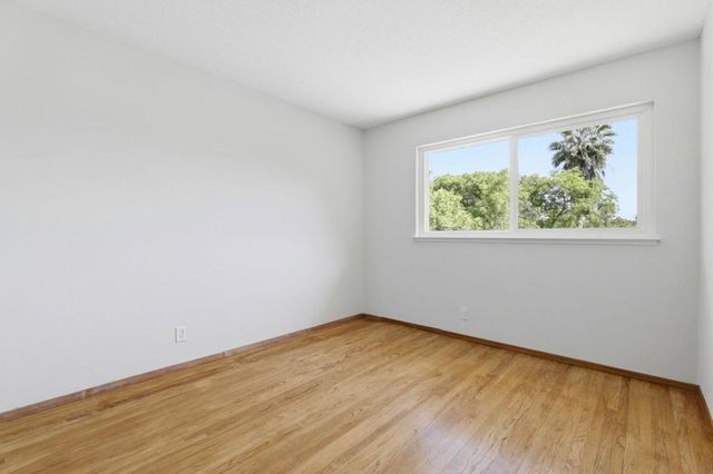 1142 Viscaino Avenue, Sunnyvale, CA 94086