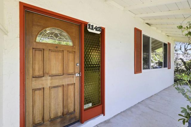 1142 Viscaino Avenue, Sunnyvale, CA 94086