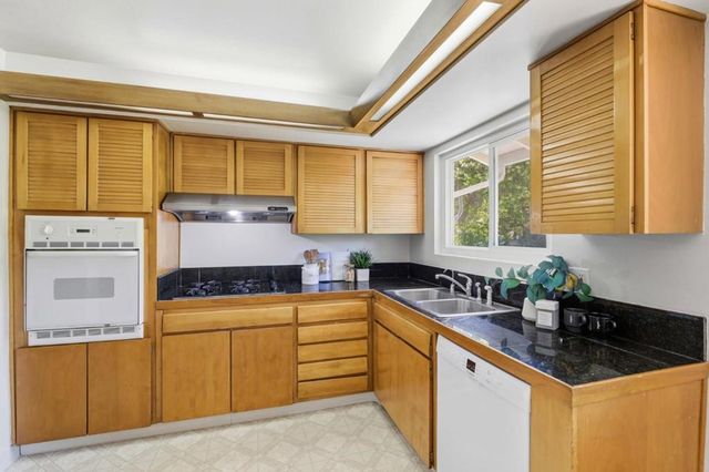 1142 Viscaino Avenue, Sunnyvale, CA 94086