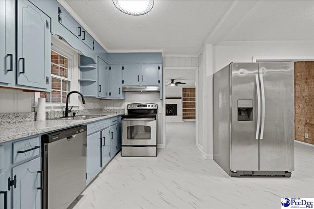 1213 Hobart Dr, Florence, SC 29501