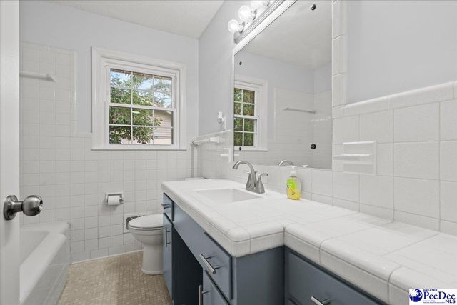 1213 Hobart Dr, Florence, SC 29501