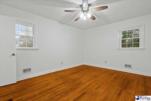 1213 Hobart Dr, Florence, SC 29501