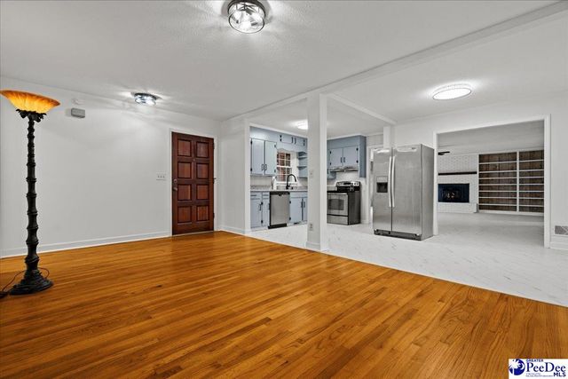 1213 Hobart Dr, Florence, SC 29501