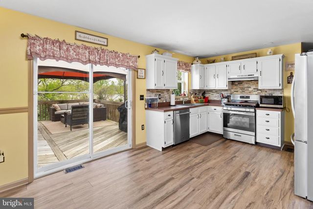 91 MARTINS LANE, Hamilton, NJ 08620