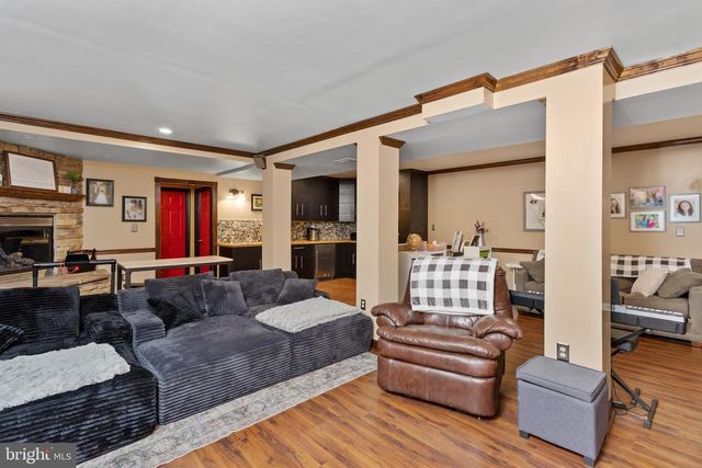 91 MARTINS LANE, Hamilton, NJ 08620