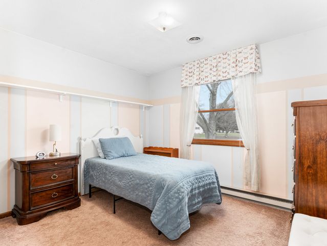 17663 W Bicentennial Drive, Elwood, IL 60421