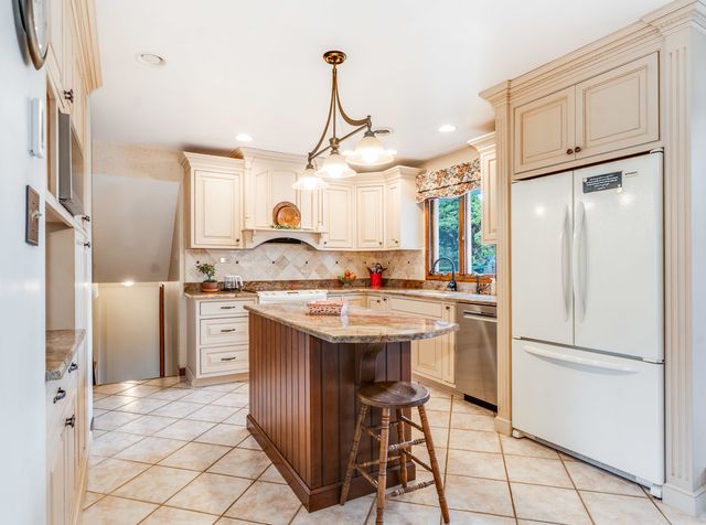 17663 W Bicentennial Drive, Elwood, IL 60421