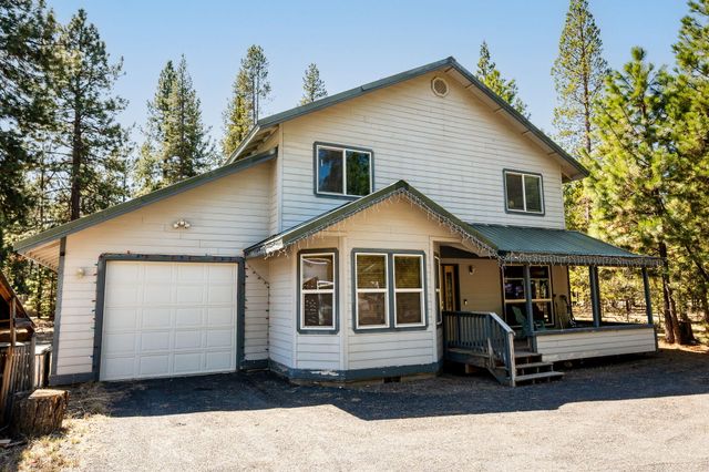 51577 Ash Road, La Pine, OR 97739