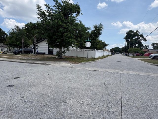 1010 VAN LIEU STREET, Kissimmee, FL 34744