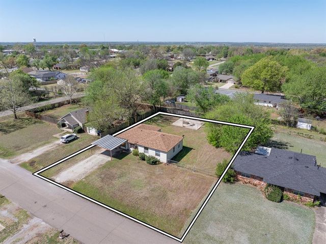 404 N 6th Street, Noble, OK 73068