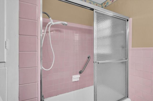 404 N 6th Street, Noble, OK 73068