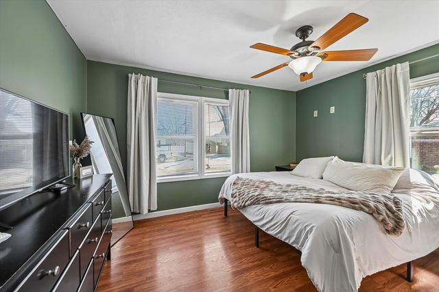 1620 NW 9th Street, Cedar Rapids, IA 52405