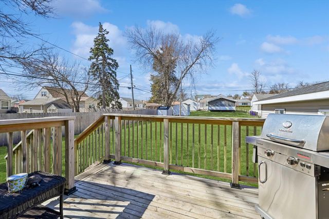 1620 NW 9th Street, Cedar Rapids, IA 52405