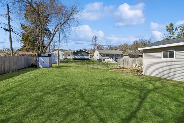 1620 NW 9th Street, Cedar Rapids, IA 52405