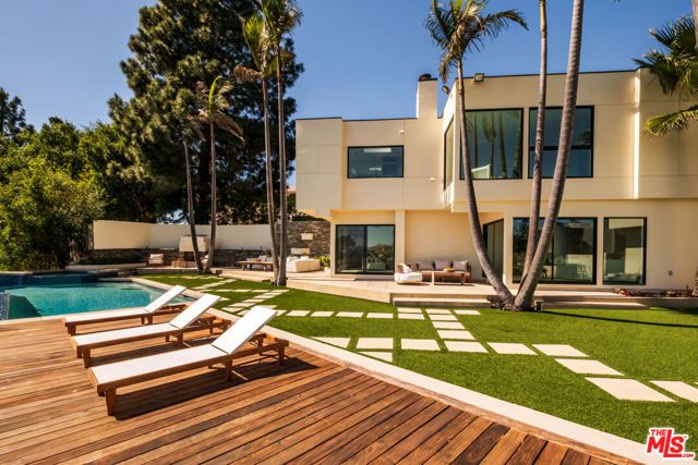 1185 Loma Linda Drive, Beverly Hills, CA 90210