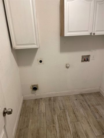 1401 W 9th Avenue, Corsicana, TX 75110