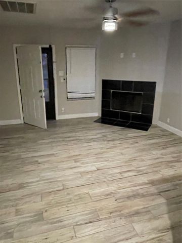 1401 W 9th Avenue, Corsicana, TX 75110