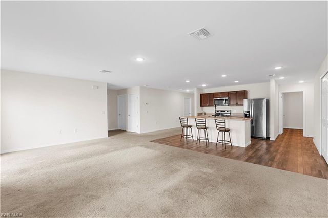 4216 20th ST SW, Lehigh Acres, FL 33976