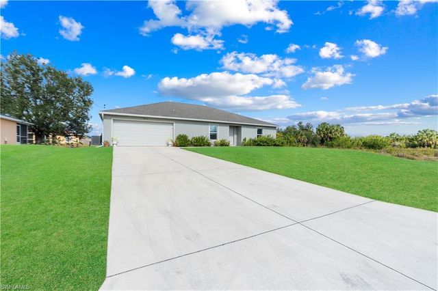 4216 20th ST SW, Lehigh Acres, FL 33976